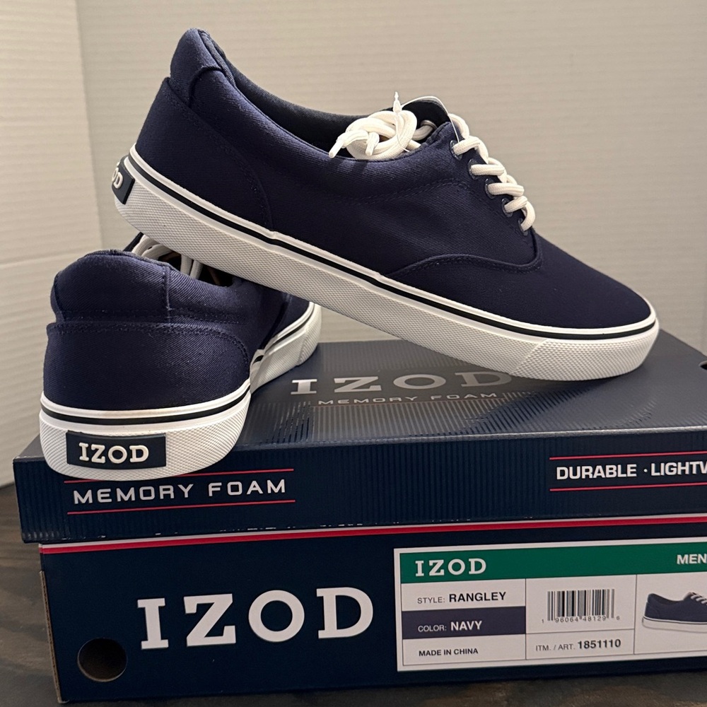 IZOD Men's Navy Blue Rangley Memory Foam Sneakers Size 9 & Size 9.5 NWB